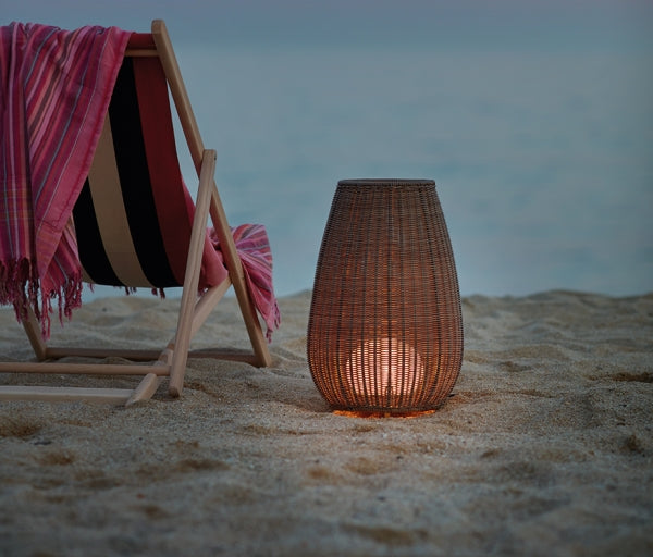RADIENT PATHS OUTDOOR LAMP