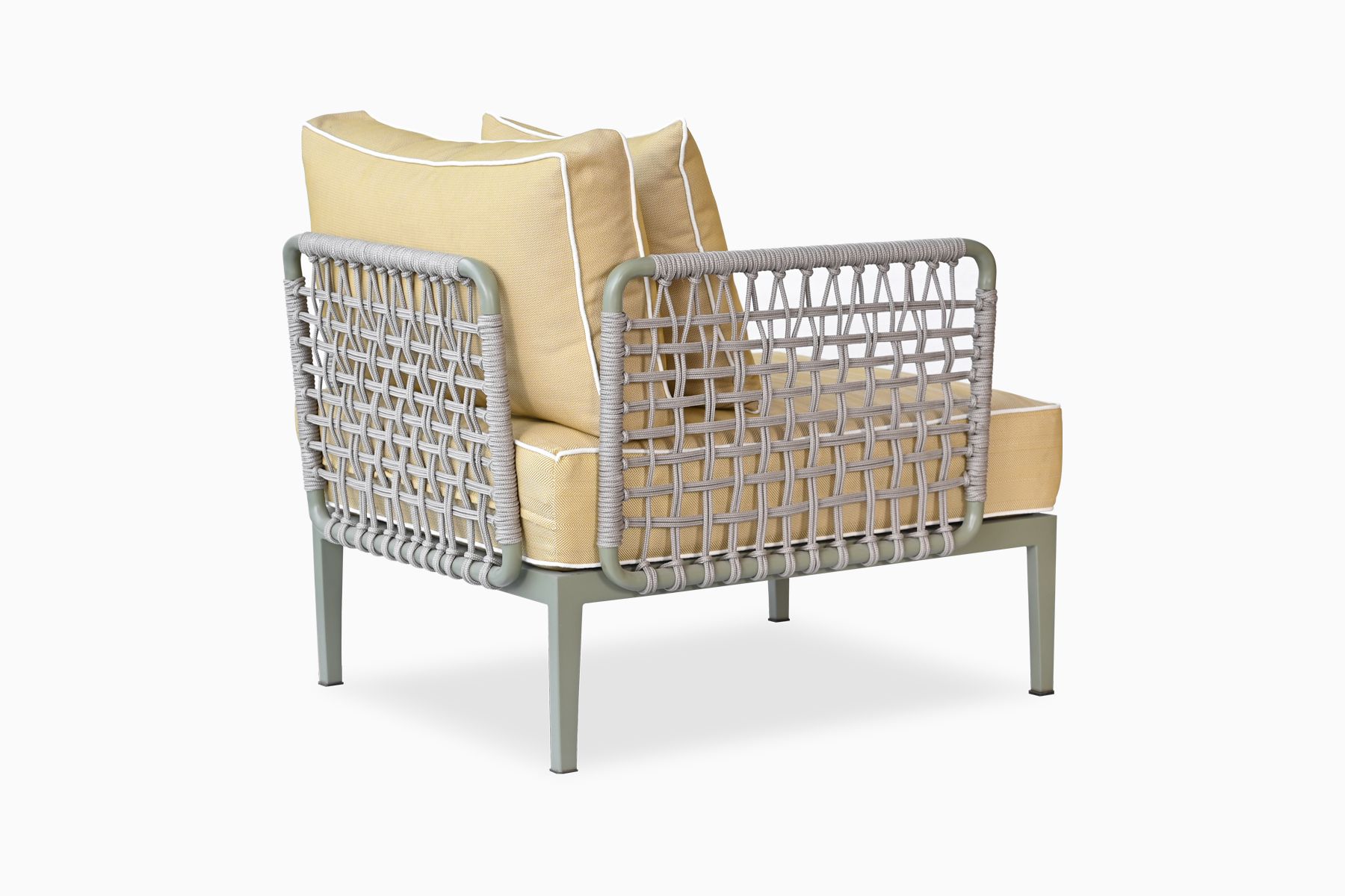 CHECKERED OUTDOOR CHAIR