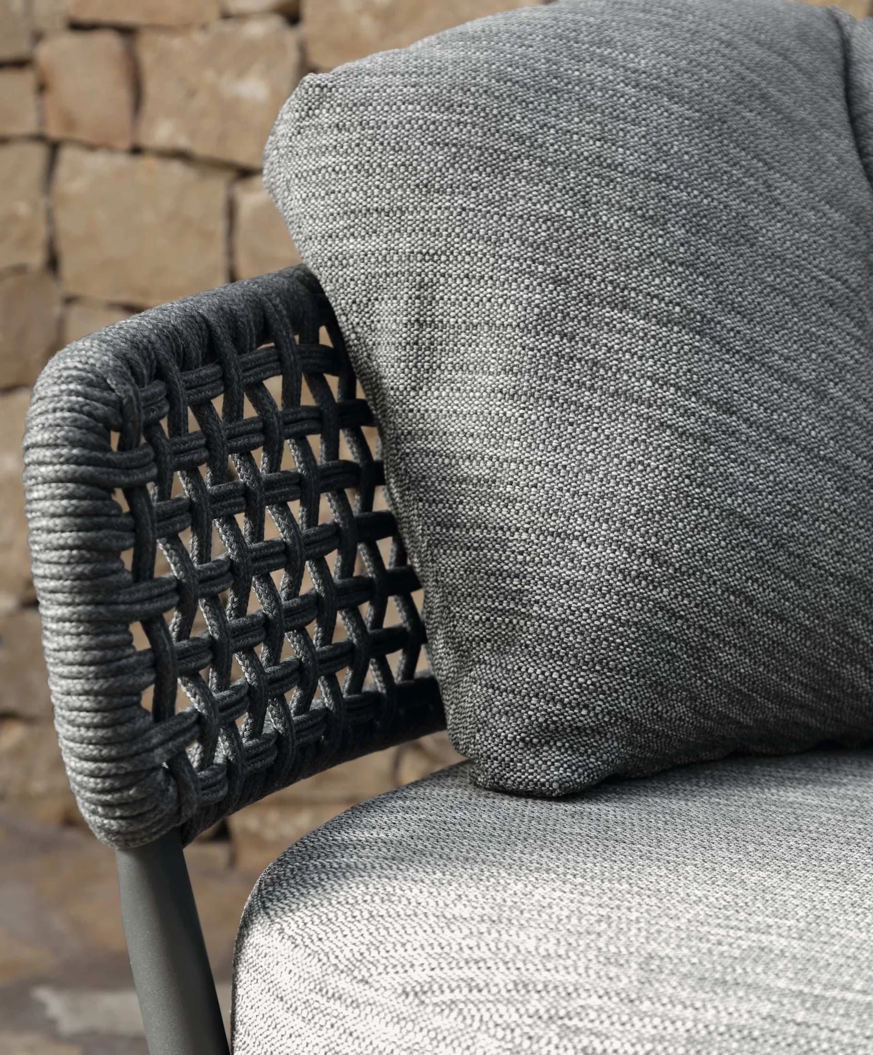 URBAN UTOPIA OUTDOOR SOFA SET