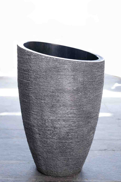 Baslana Black Stone Planter