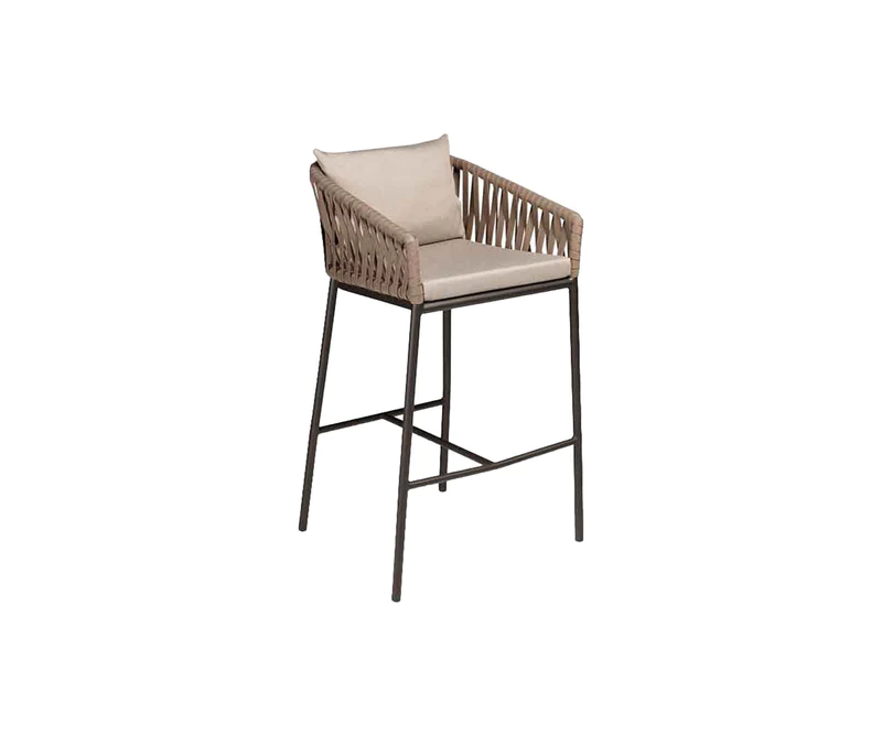 SAFARI SERENITY OUTDOOR HIGH-RISE CHAIR